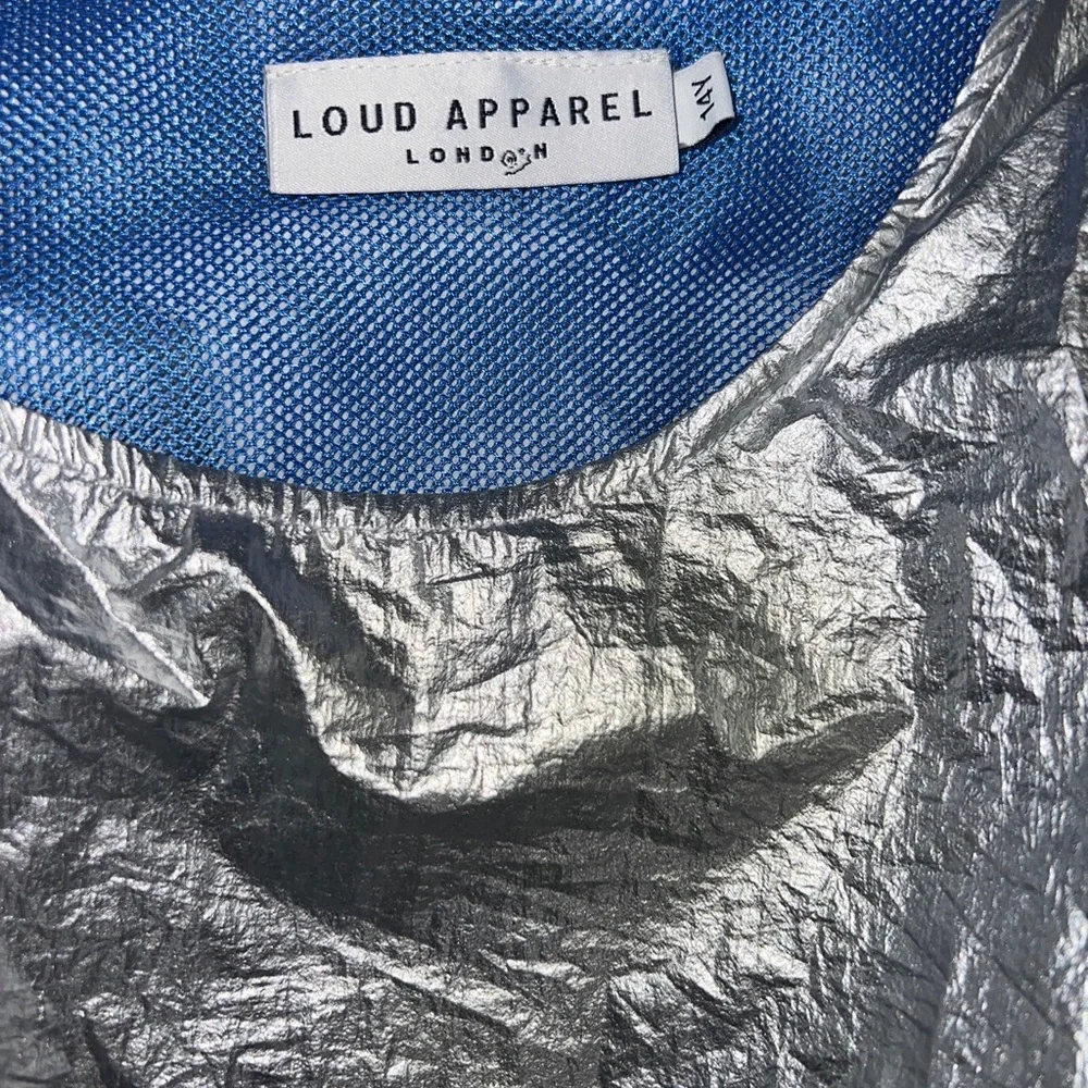 DANCE METALLIC DRESS BY LOUD Silver Shiny Stars Foil girls Holiday 14 Knee NWOT